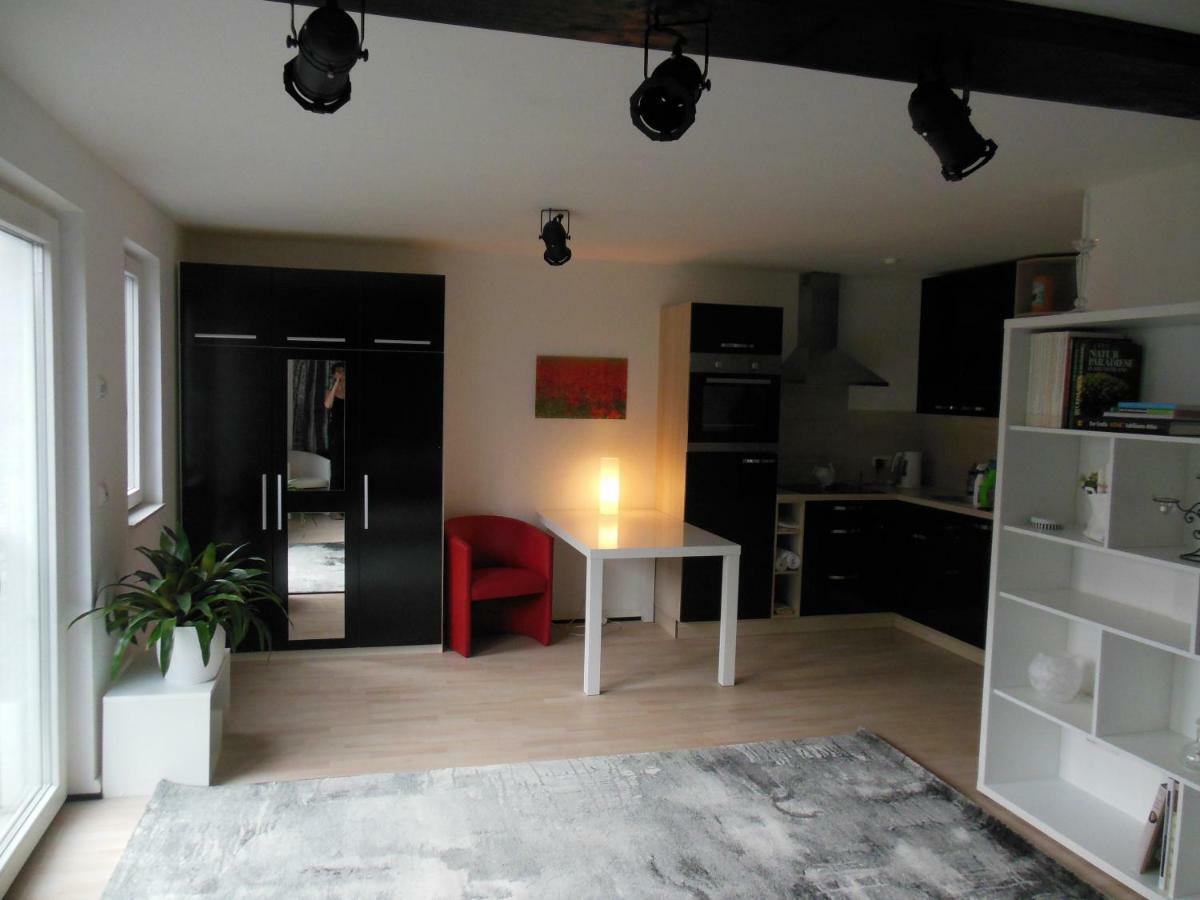 All-In-One-Studio Apartment Henstedt Ulzburg Bagian luar foto